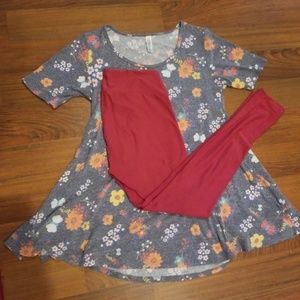 LuLaRoe Perfect Tee with Matching Leggings
